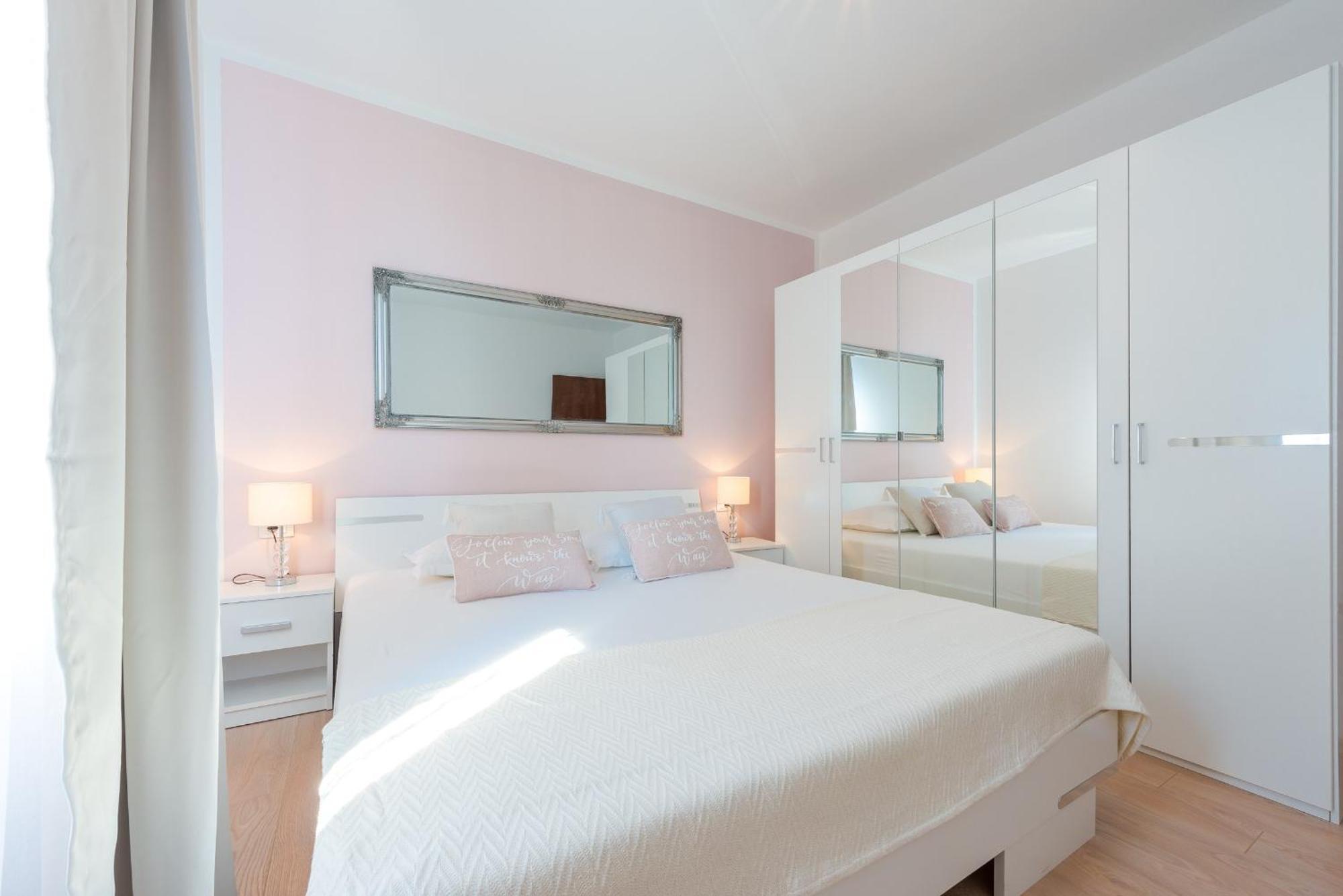 Apartments Villa Made 4U Mlini Habitación foto